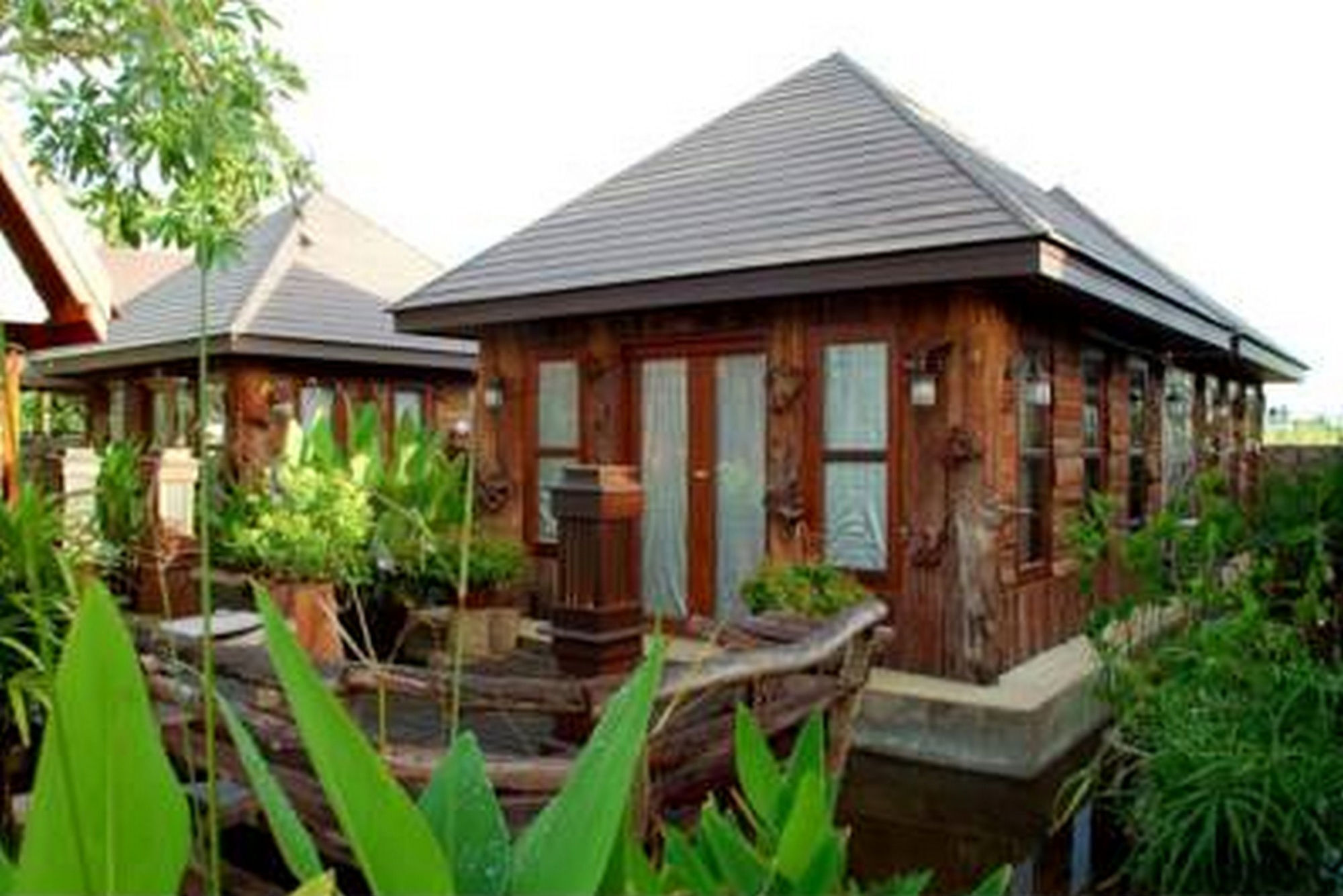 Prachuap Garden View Resort Prachuap Khiri Khan Exterior photo